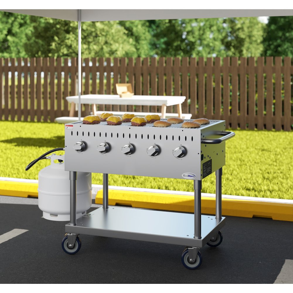 36 in. Commercial Mobile Outdoor Grill in Stainless Steel. Picture 5