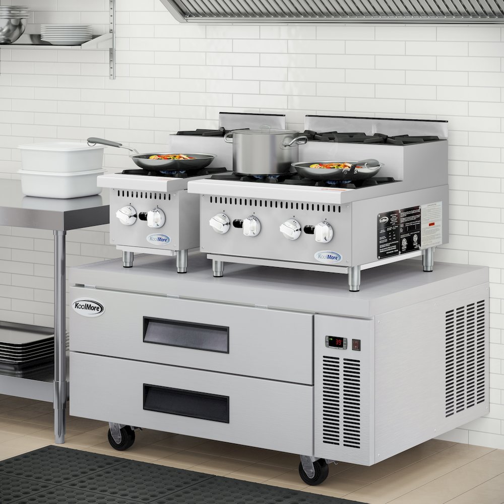 24 in. Commercial Four-Burner Step Up Range, 104000 BTU in Stainless-Steel. Picture 5