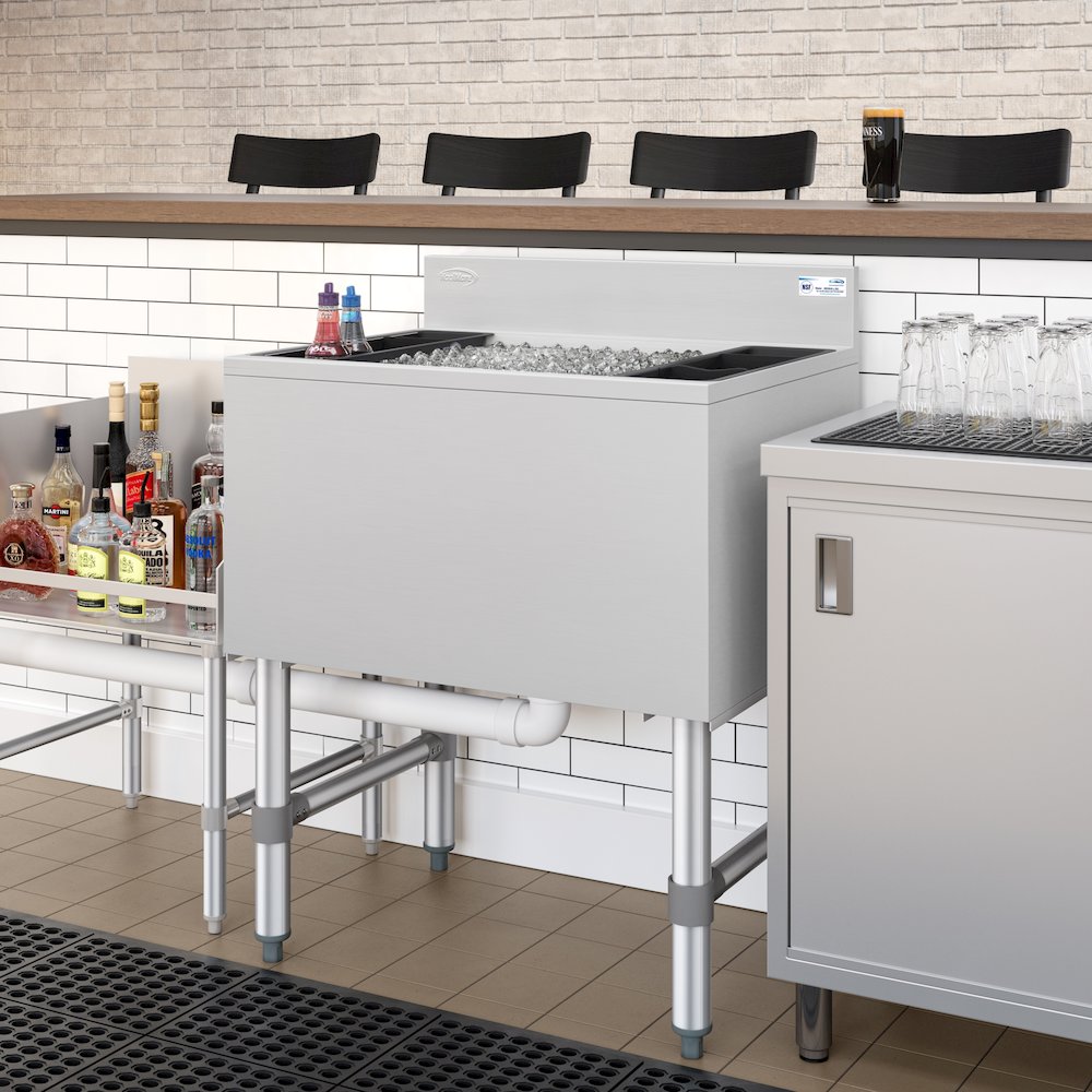 24 in. Commercial Underbar Ice Bin with Siding Lid in Stainless Steel. Picture 6