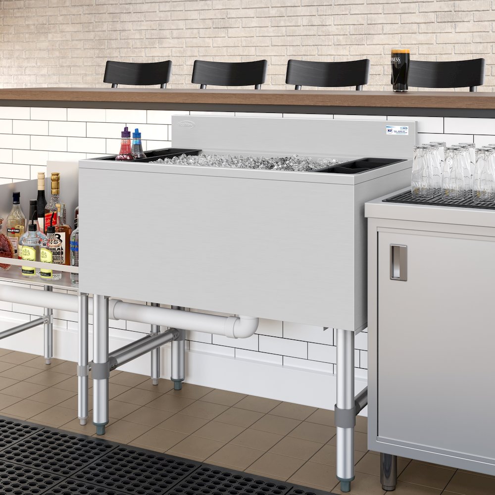30 in. Commercial Underbar Ice Bin with Siding Lid in Stainless Steel. Picture 5