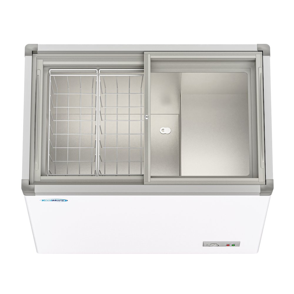 33 in. Flat Top Ice Cream Display Freezer, 7 cu. ft. Capacity in White. Picture 8