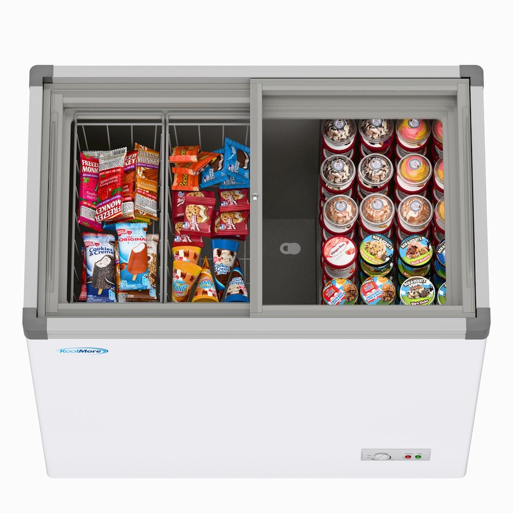 33 in. Flat Top Ice Cream Display Freezer, 7 cu. ft. Capacity in White. Picture 2