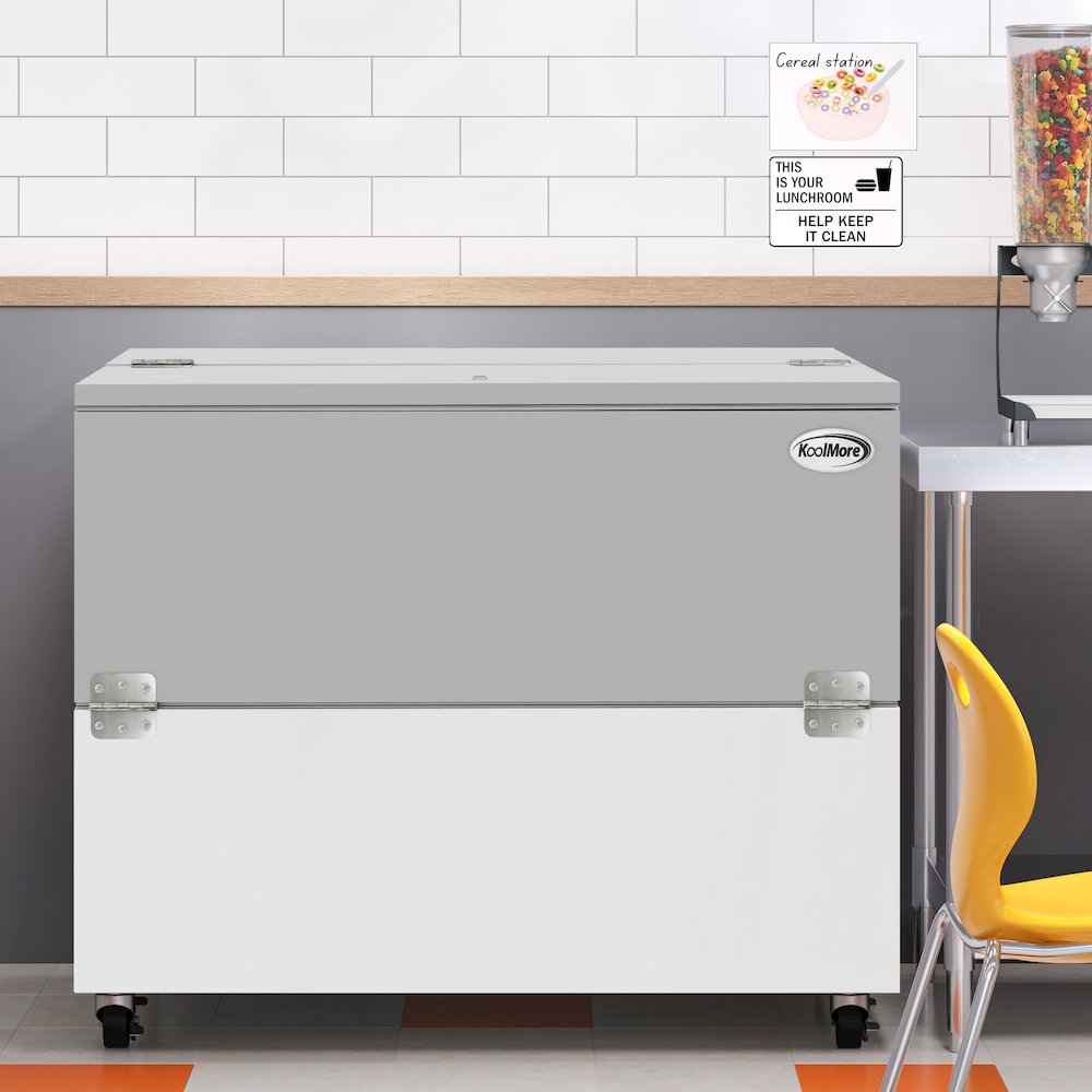 49 in. Milk Cooler for School and Cafeteria, 12 Crate Capacity. Picture 5