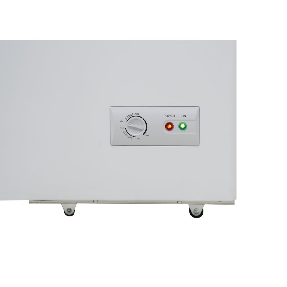 76 in. Commercial Chest Freezer 20 cu ft.. Picture 12