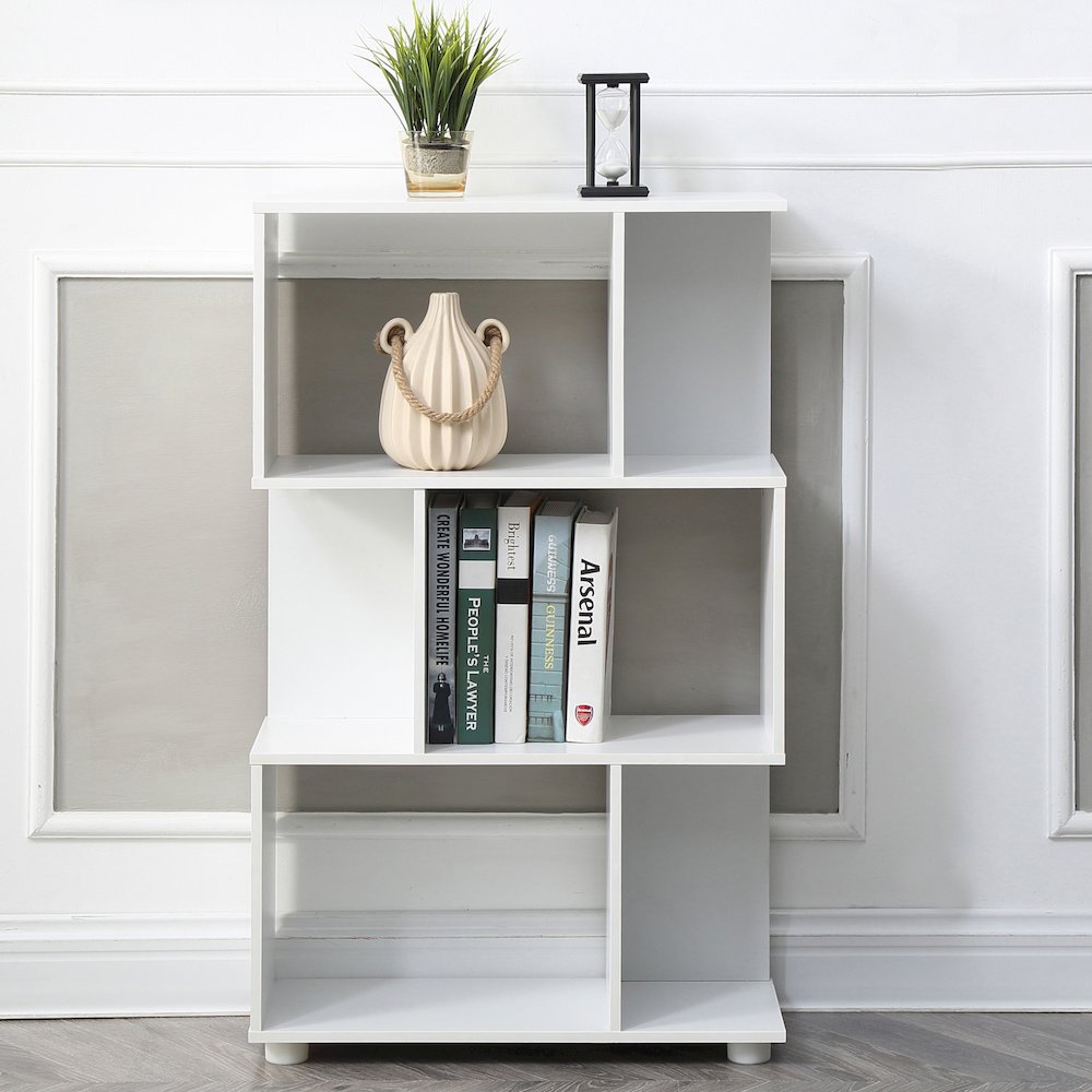 Modern Staggered 3-Shelf Manor Bookcase, White. Picture 3