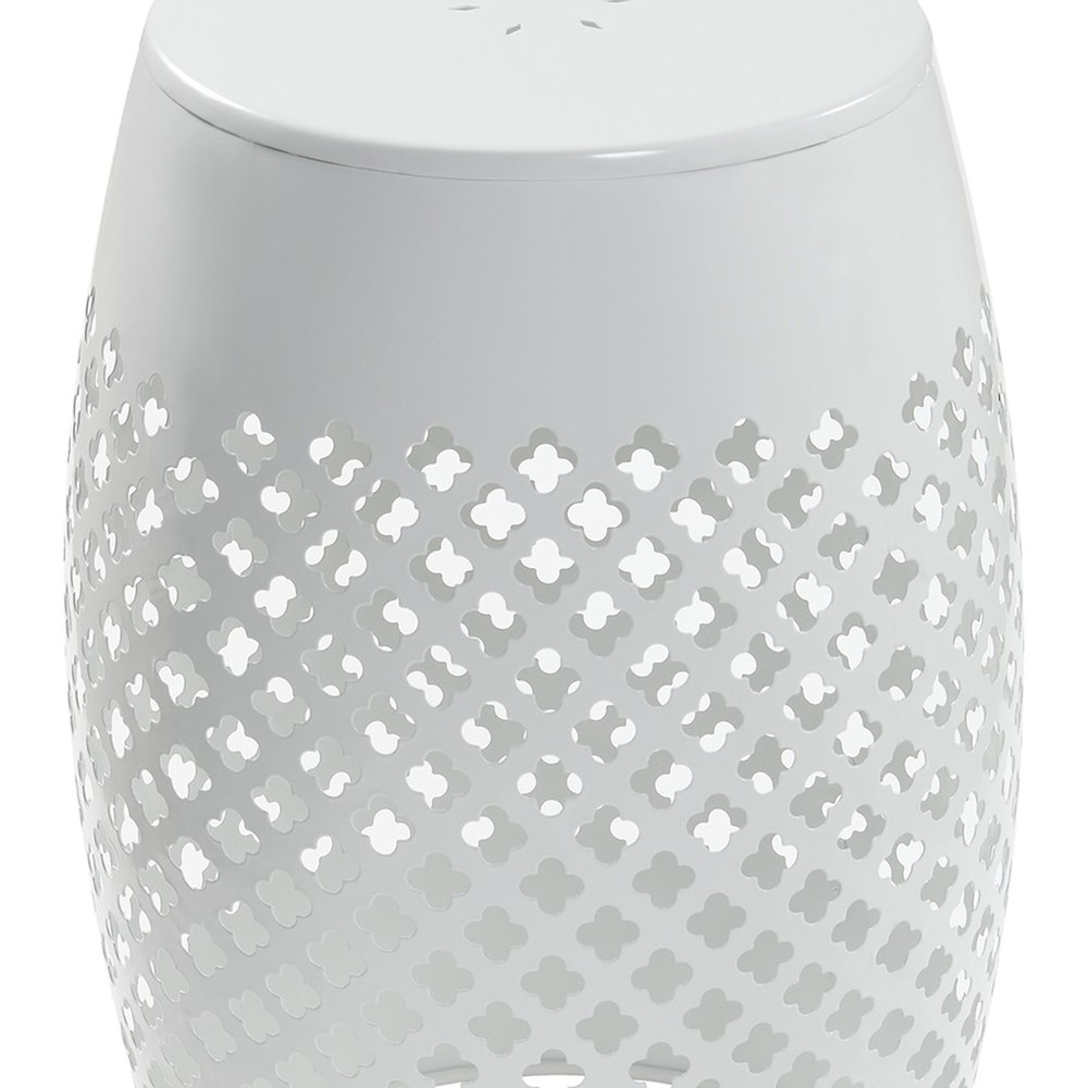 Outdoor Lace Cut Side Table, White. Picture 4