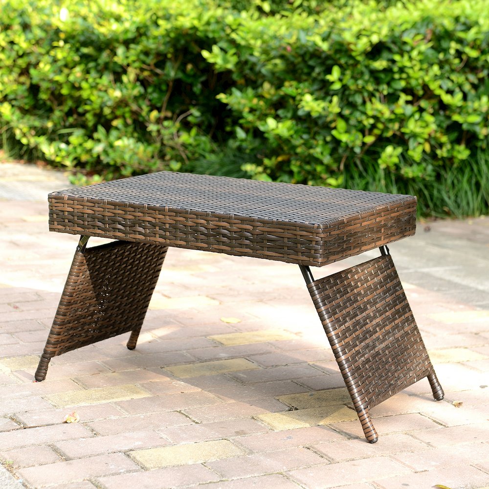 Portable Folding Wicker Table, Brown. Picture 2