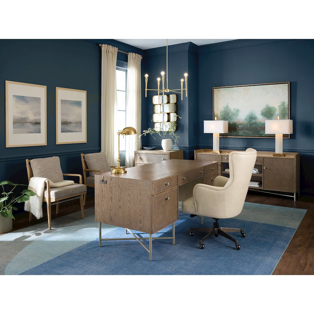 Sonnet Media Credenza in Medium Brown Wood by Hooker Furnishings. Picture 9