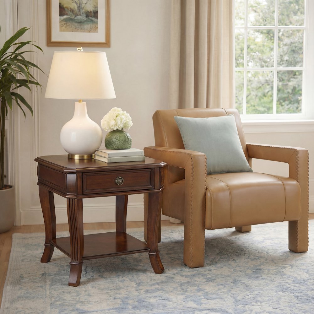 Brookhaven End Table. Picture 2