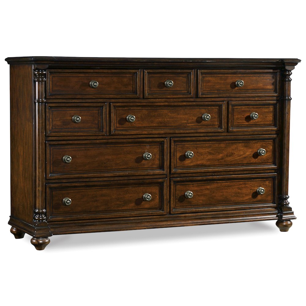 Hooker Furniture Leesburg 10 Drawer Dresser in Mahogany. Picture 1