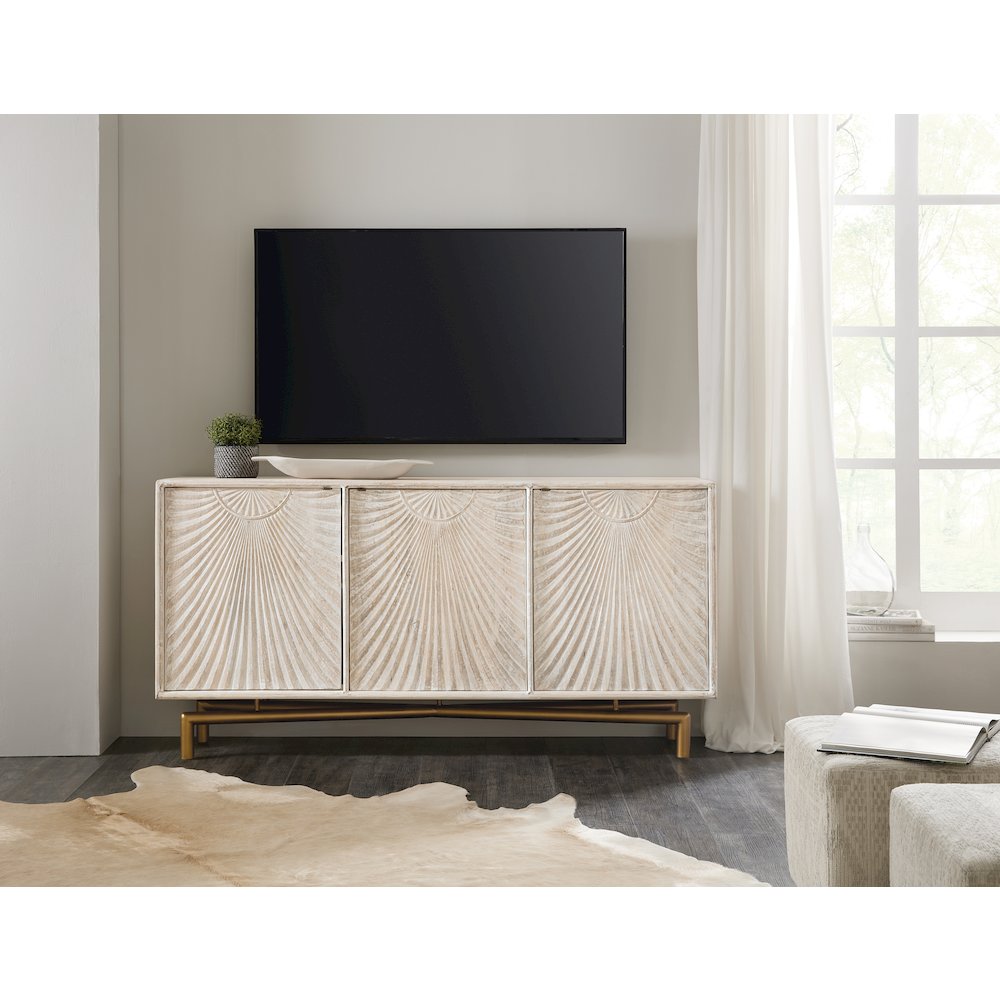 Hooker Furniture Living Room Home Entertainment Console. Picture 4
