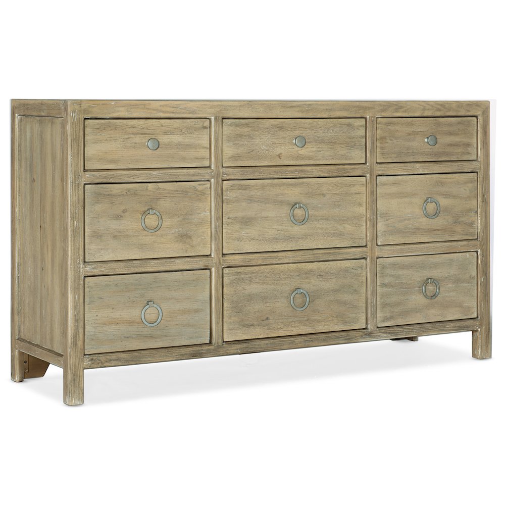 Hooker Furniture Bedroom Surfrider Nine-Drawer Dresser. Picture 1