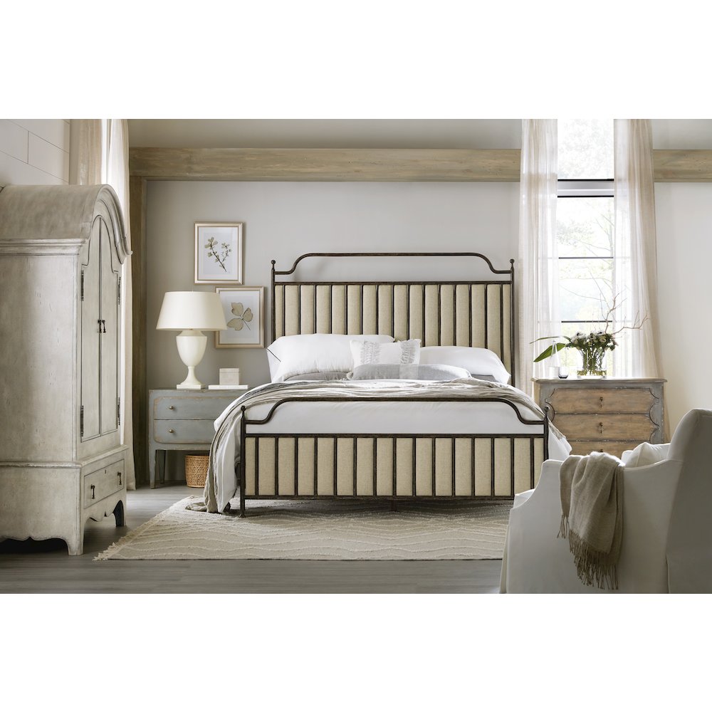 Hooker Furniture Bedroom Ciao Bella Wardrobe. Picture 5