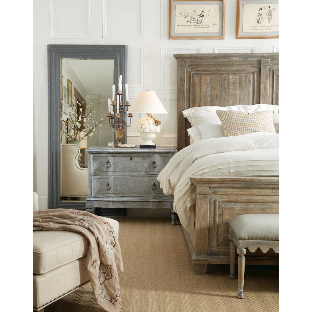 Hooker Furniture Bedroom Boheme Verbena Bachelors Chest. Picture 10