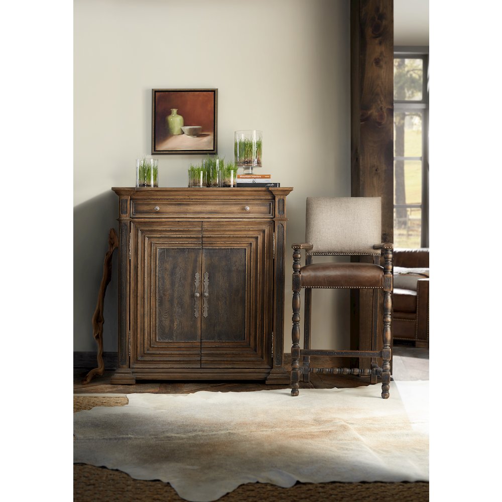 Comfort Counter Stool. Picture 2