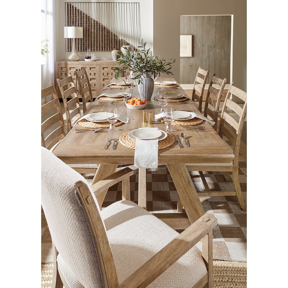 Vineyard Row Buffet in Light Natural Wood by Hooker Furnishings. Picture 9