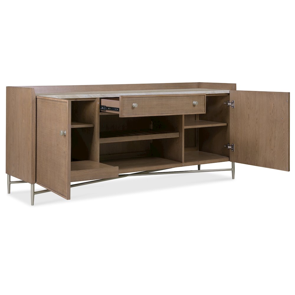 Sonnet Media Credenza in Medium Brown Wood by Hooker Furnishings. Picture 3