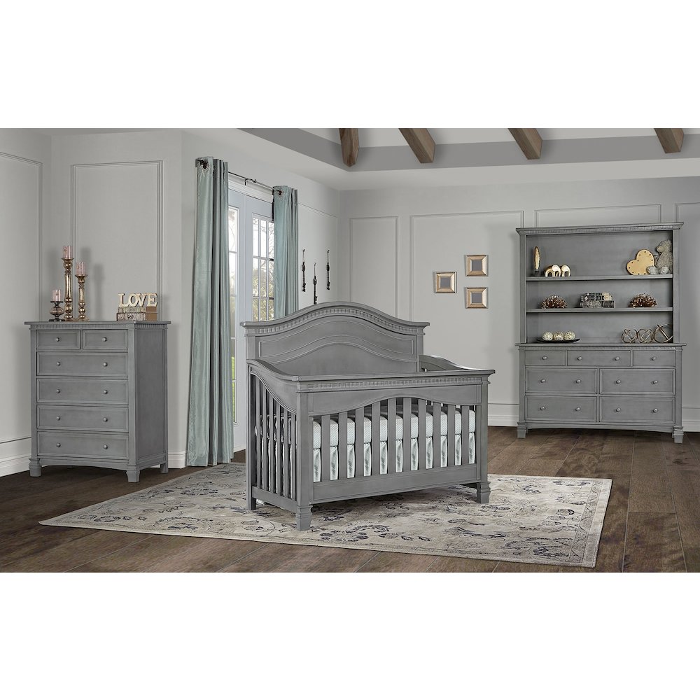 Crib. Picture 10