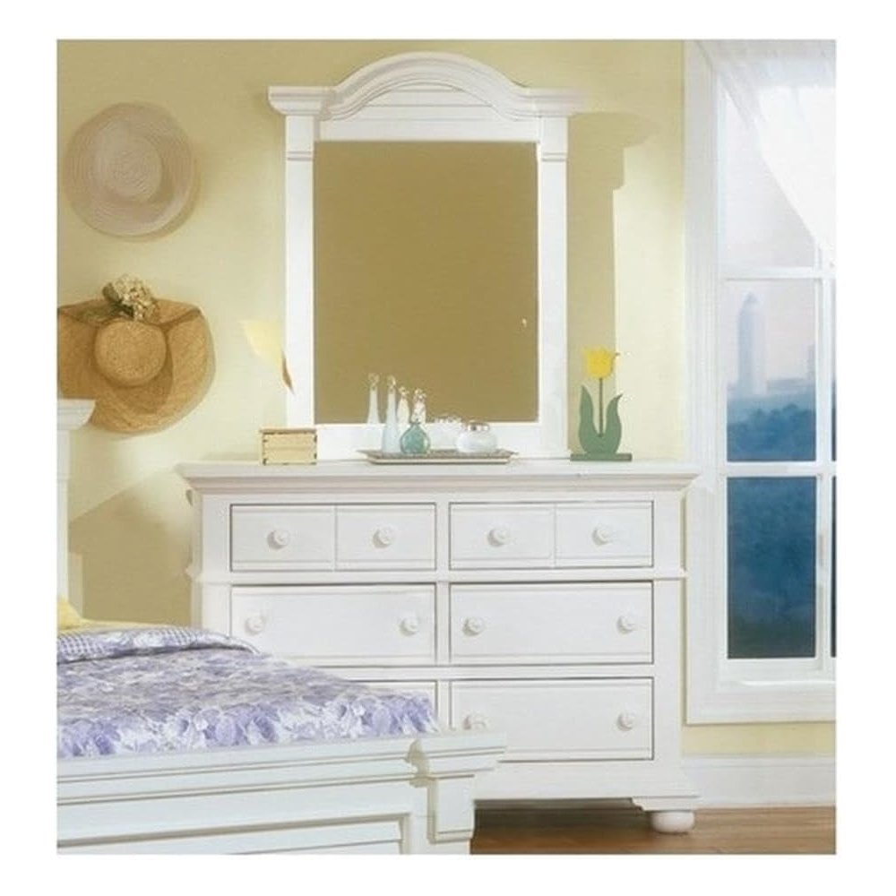 Cottage Traditions Double Dresser with Mirror - White Cottage. Picture 2