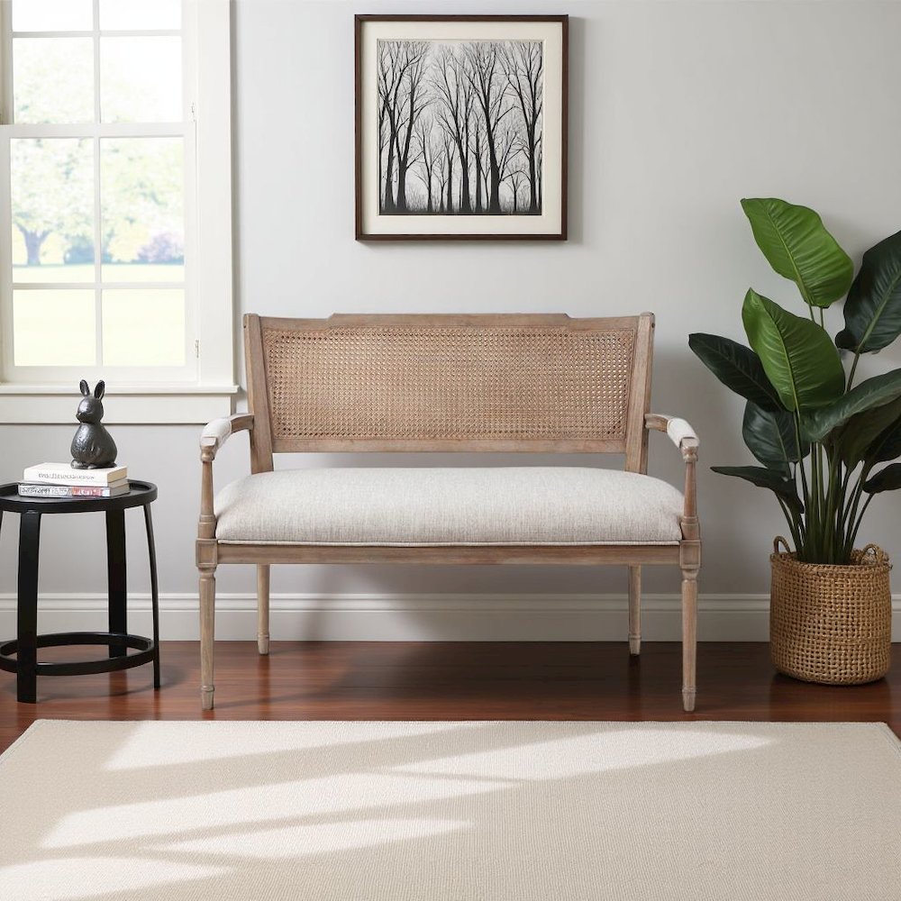 Elegant Settee with Solid Wood Frame – Banquette Seating for Dining. Picture 2