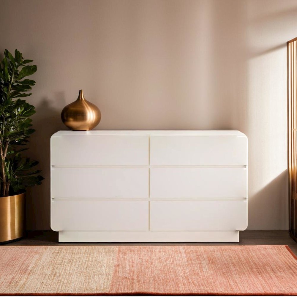 Elegant 6-Drawer Dresser in Cream Finish with Acacia and MDF Construction. Picture 5