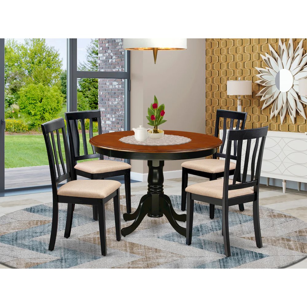 5 Pc set with a Dining Table and 4 Dinette Chairs in Black. Picture 3