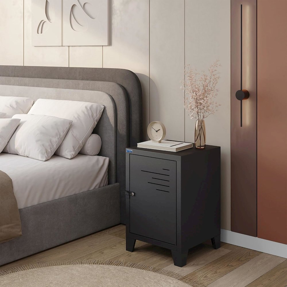 CEHA 24" Nightstand. Picture 2