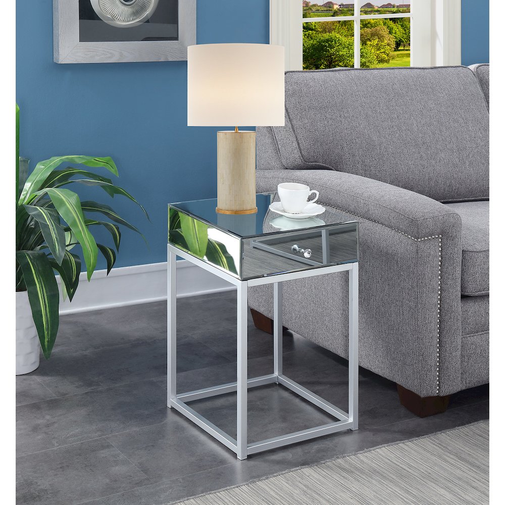 Reflections End Table. Picture 5