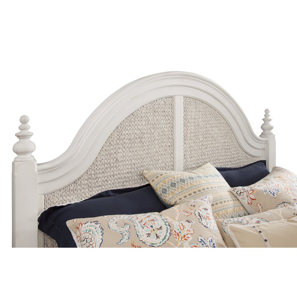 Rodanthe 5/0 Poster Woven Headboard - Dove White. Picture 1